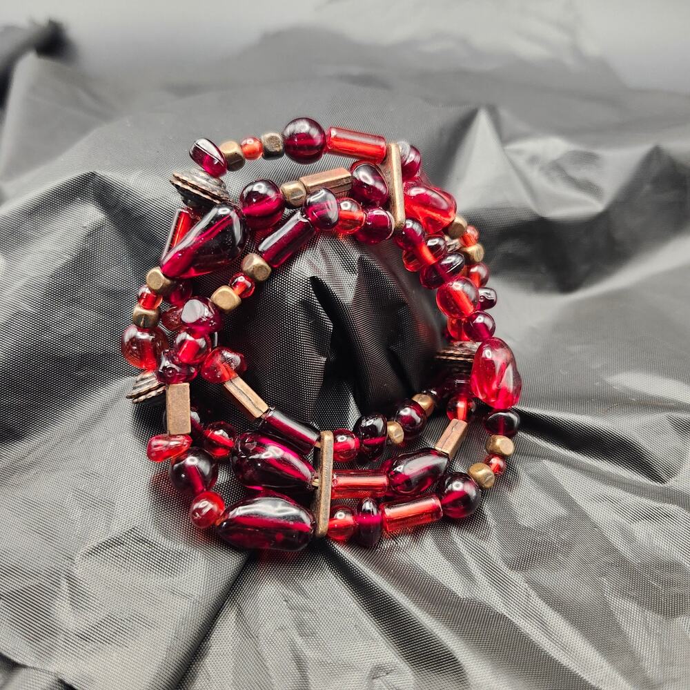 Boho Multi Strand Red Glass Beaded Stretch Bracelet Garnet Look Brass Accents‎